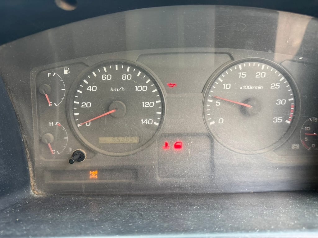 MITSUBISHI FUSO เครื่อง 6M60 240 โบ 2 เพลา ทุกน้ำบรรจุ 15,000 ลิตร MITSUBISHI FUSO เครื่อง 6M60 240 โบ 2 เพลา ทุกน้ำบรรจุ 15,000 ลิตร