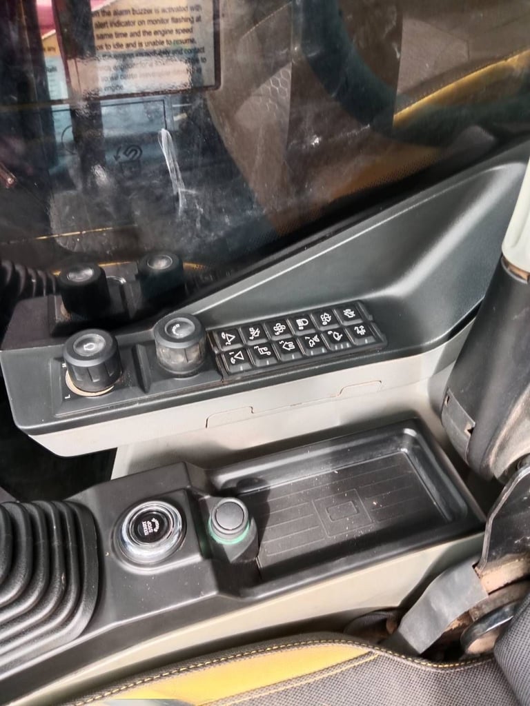 SANY รุ่น SY215C เอกสารอินวอย ตัวล่าสุด สตาร์ทปุ่ม SANY รุ่น SY215C เอกสารอินวอย ตัวล่าสุด สตาร์ทปุ่ม