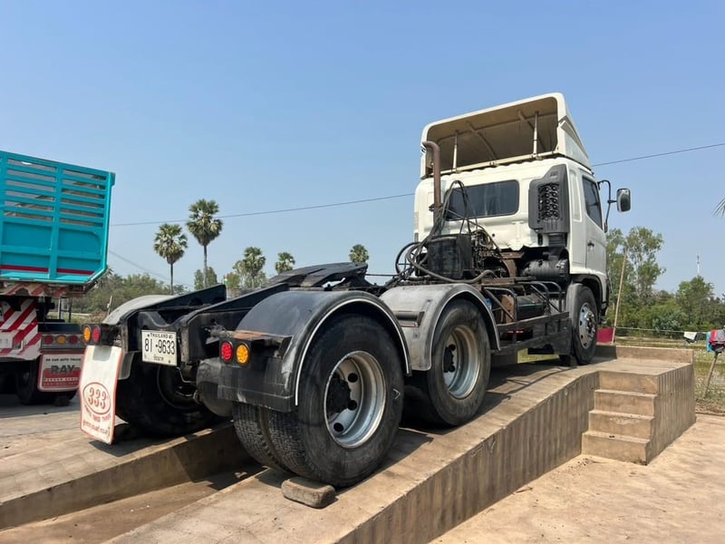 หัวลาก HINO 245 แรง ปี 2548 