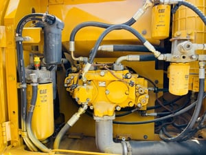 CAT320D2 เล่มทะเบียน  มือเดียว  เอวแน่น