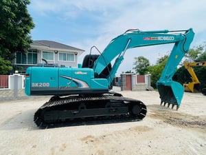 SK200-8YN12 ไฟฟ้าครบ ระบบดีมาก  เครื่อง-ปั้มแห้ง 