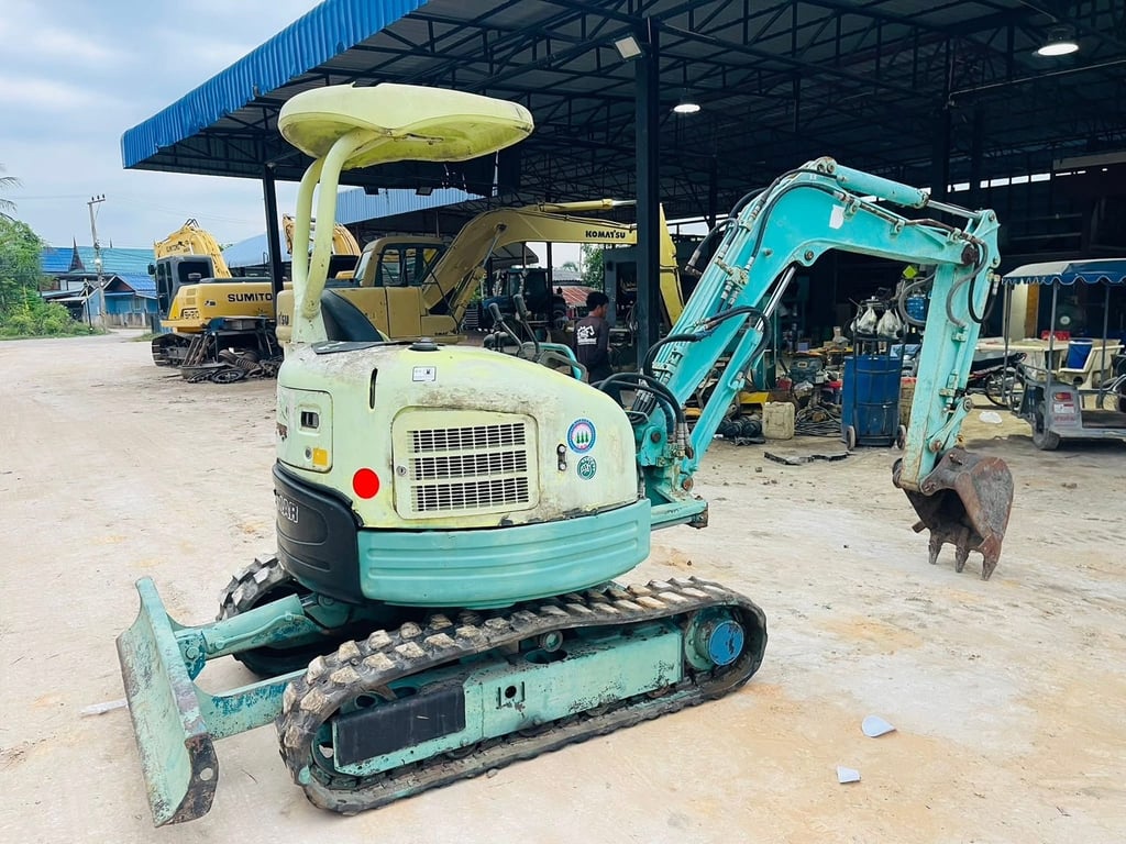 PC200-6 ไฟฟ้าครบ คันเร่งออโต้ อิฐ