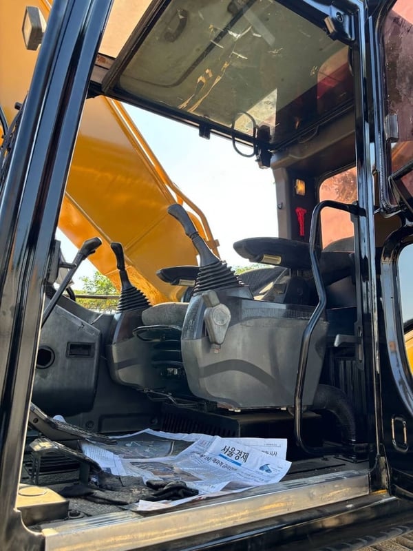 SANY SY205C ชุดแจ้งจำหน่าย เครื่อง 6 สูบ 