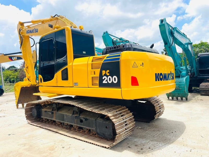 PC200-8N1 ไฟฟ้าครบ ระบบดี สวยเต็ม  พร้อมลายแย็กโรงงาน