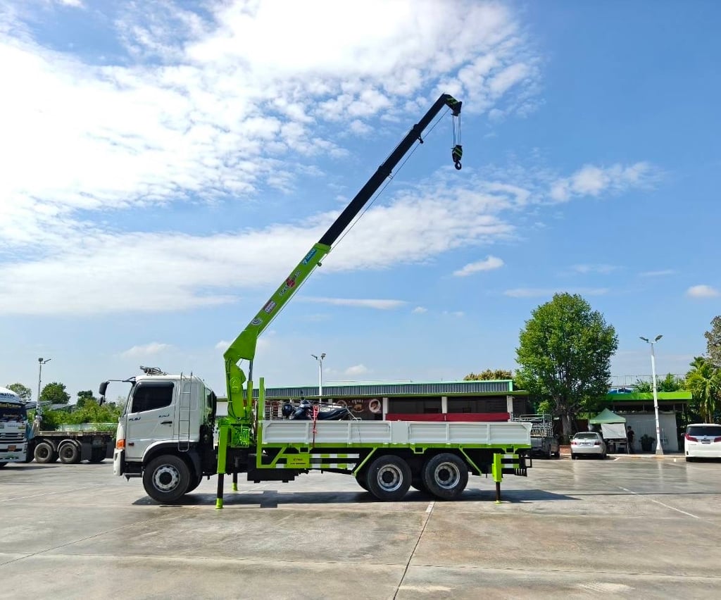 เข้าใหม่❗️ไมล์ 97,468 กิโล❗️HINO FL8J 260  ติดเครน TADANO ขนาด 8 ตัน
