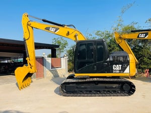 CAT313D2 รถสวยมือเดียวป้ายแดง CAT313D2 รถสวยมือเดียวป้ายแดง