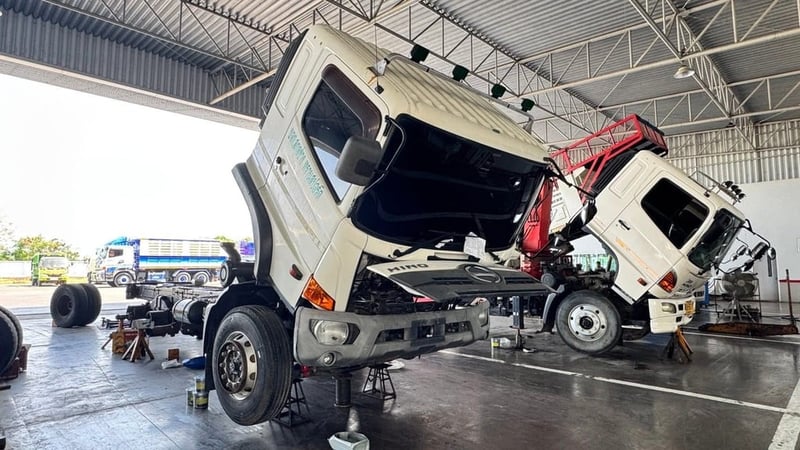 HINO FM8J 260 ปี 60 ปี 65 ไมล์น้อย