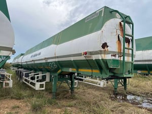 ขายด่วน หางแท็ง สามเพลา บรรทุกกากน้ำตาน 