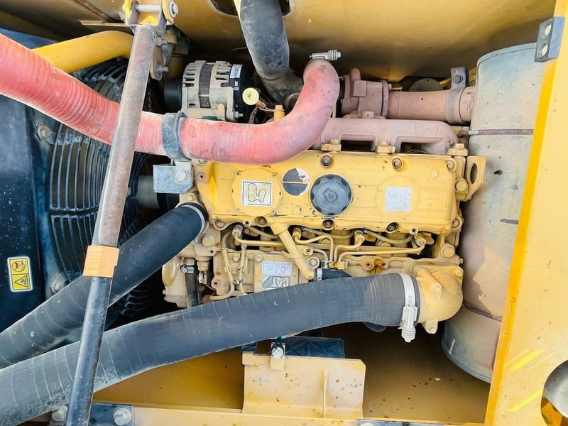 CAT313D2 รถสวยมือเดียวป้ายแดง CAT313D2 รถสวยมือเดียวป้ายแดง