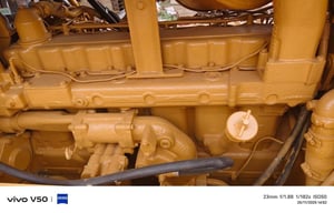 รถตีนตะขาบ D5B  แอร์เย็นๆ ช่วงล่างสวย แผ่นยาว 80 เซ็น 