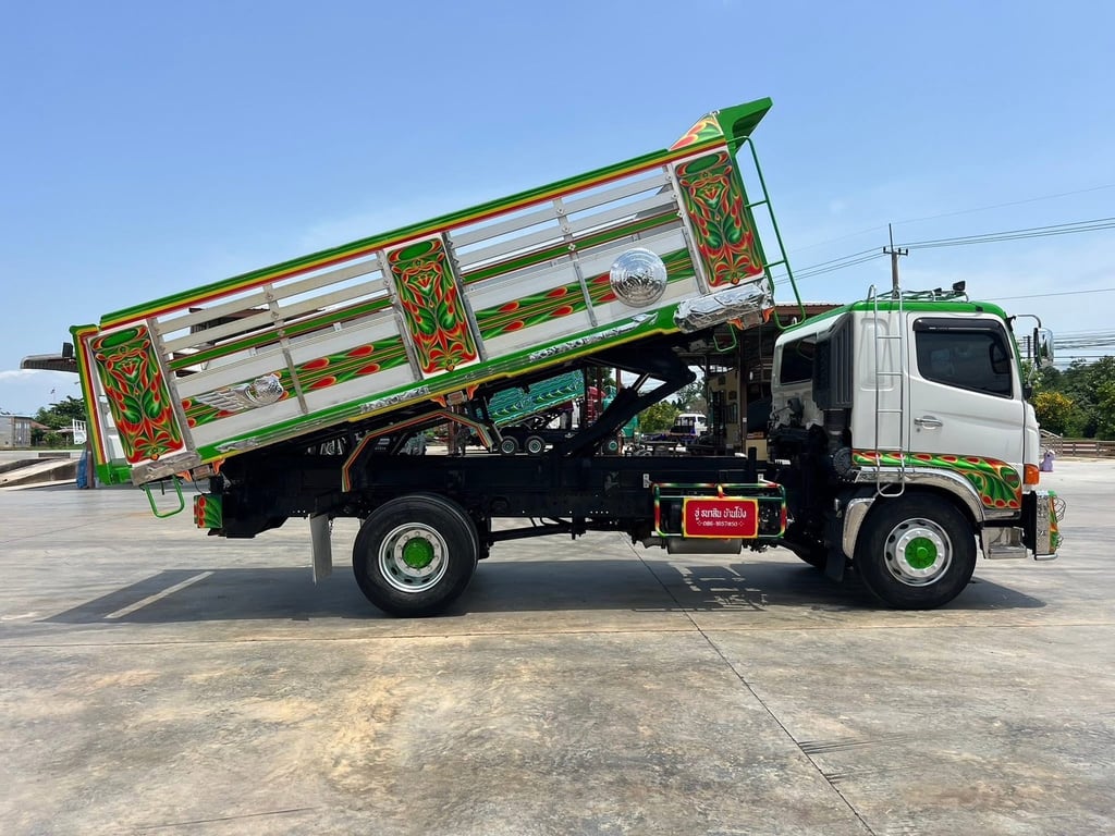 ไมล์ 6 หมื่นนิด HINO FG8J 240  ดั้มพ์ ยาว 5.60 เมตร