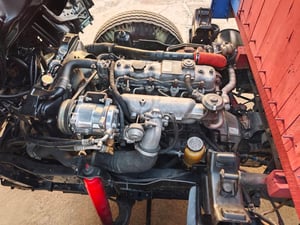 ISUZU NKR เครื่อง100แรงเทอร์โบ  4 ล้อกลาง รถห้างแท้