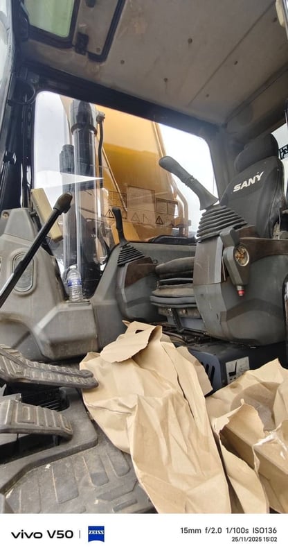 SANY SY215C ชุดอินวอย เครื่อง-ปั้มดี ช่วงล่างดี โซ่ใหม่ SANY SY215C ชุดอินวอย เครื่อง-ปั้มดี ช่วงล่างดี โซ่ใหม่