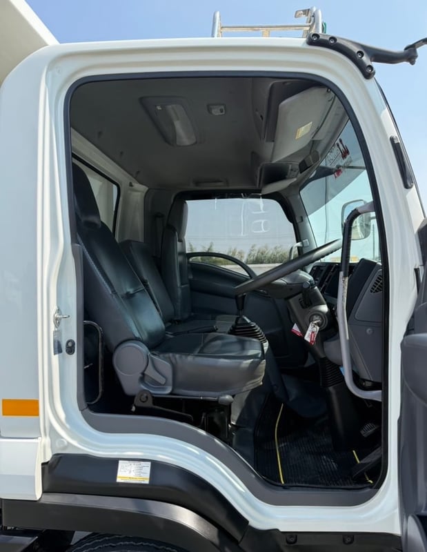 รถ6ล้อดั้มพ์ ISUZU NEW FRR 210 แรง ปี 2565