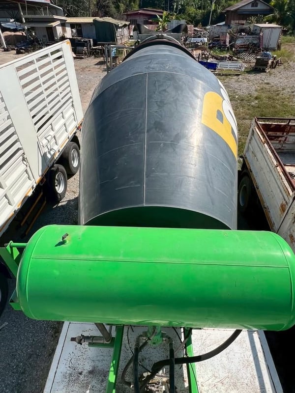 ขายด่วน โม่ลิเบอร์ (LIEBHERR) 7 คิว