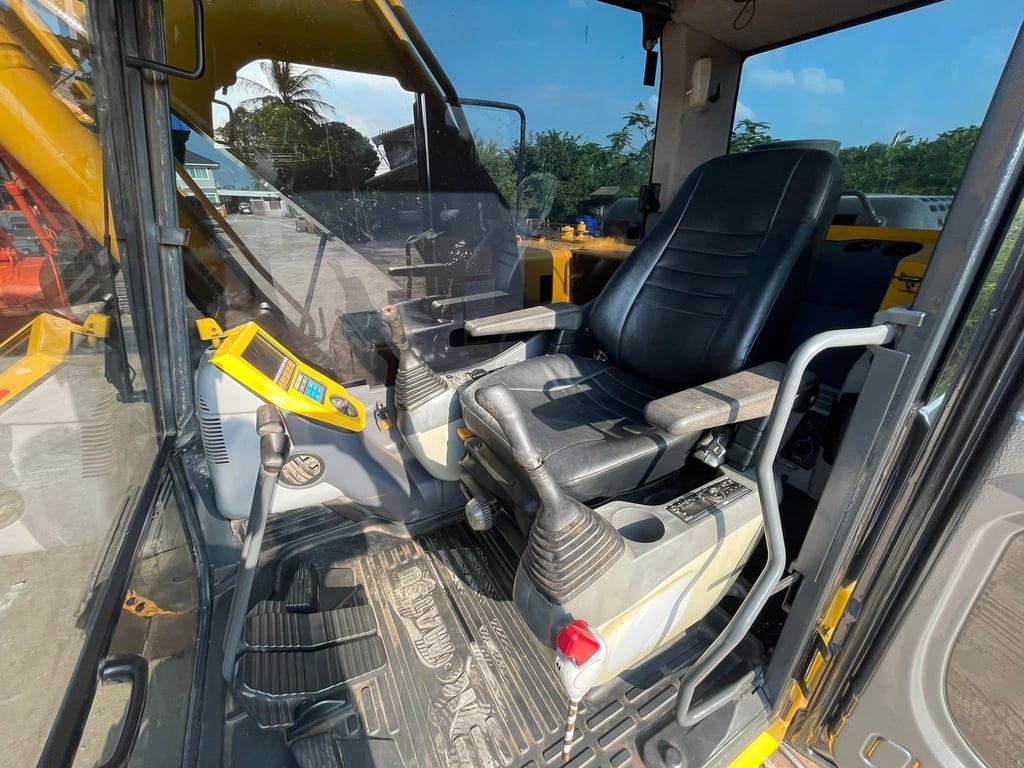 PC200-8MO สวยเดิมมือเดียวป้ายแดง เครื่องปั้มแห้ง PC200-8MO สวยเดิมมือเดียวป้ายแดง เครื่องปั้มแห้ง