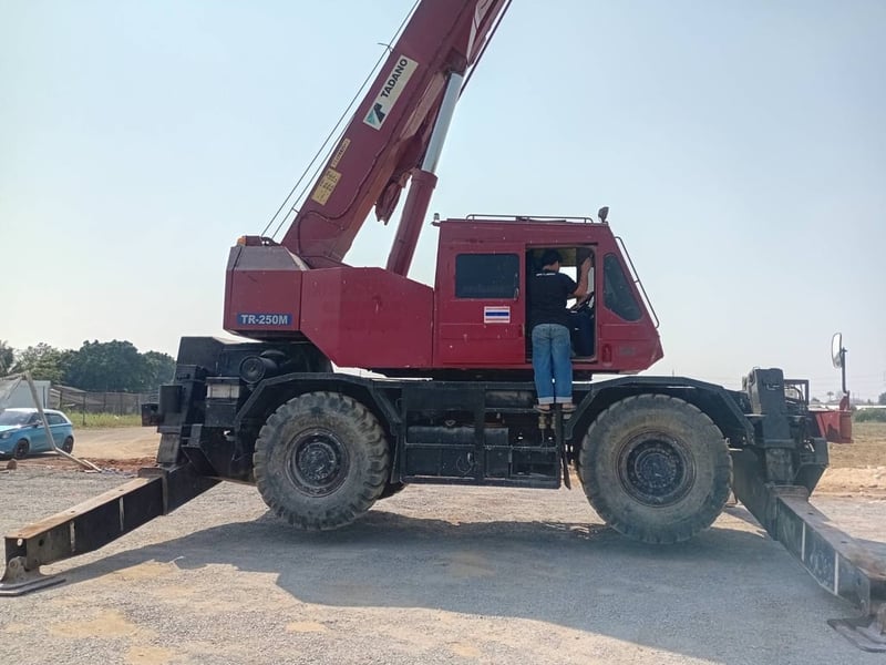 M5 ปี 1995 เครน25ตัน