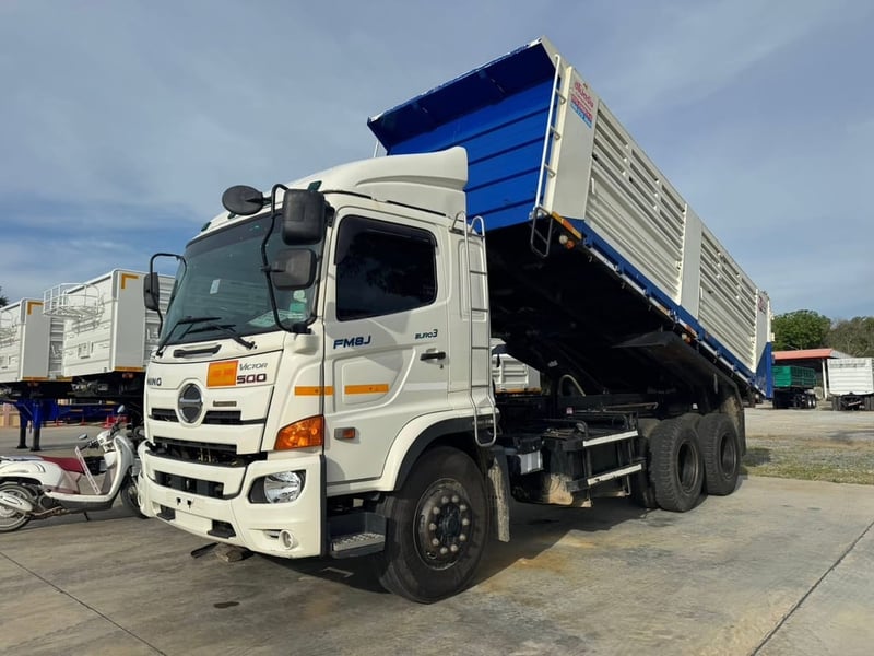 ไมล์ 8 หมื่นกว่า❗️HINO FM8J 260 ดั้มพ์ สามมิตร มีระบบลากลูก  ปี 2566