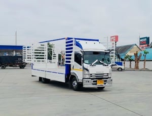 ISUZU FRR 210 แรง กะบะต่อใหม่พื้นสแตนเหล็ด ISUZU FRR 210 แรง กะบะต่อใหม่พื้นสแตนเหล็ด