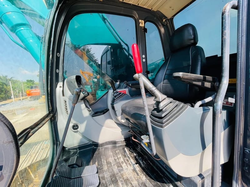 SK200-8YN12 เครื่อง-ปั๊มดี  ระบบดีมากไวเร็วแรง 