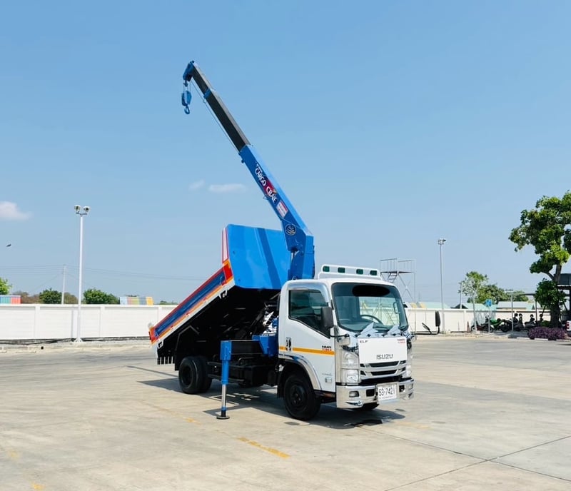 เข้าใหม่❗️ไมล์ 39,730 กิโล❗️6ล้อดั้มพ์มติดเครน ISUZU NMR 130 แรง