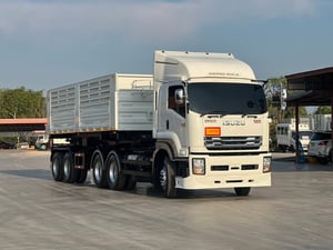 ISUZU GXZ 360 หัวพร้อมหางเซมิดัมพ์สามมิตร