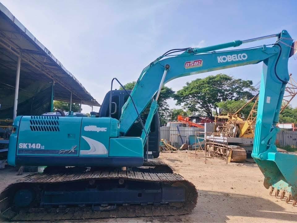 KOBELCO SK140LC-8 super X เครื่องปั๊มดี ระบบเต็ม KOBELCO SK140LC-8 super X เครื่องปั๊มดี ระบบเต็ม