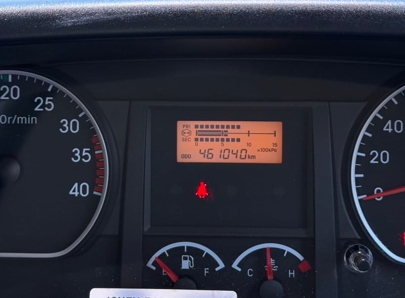 ISUZU FRR 210 กะบะเหล็กพร้อมคอก ISUZU FRR 210 กะบะเหล็กพร้อมคอก