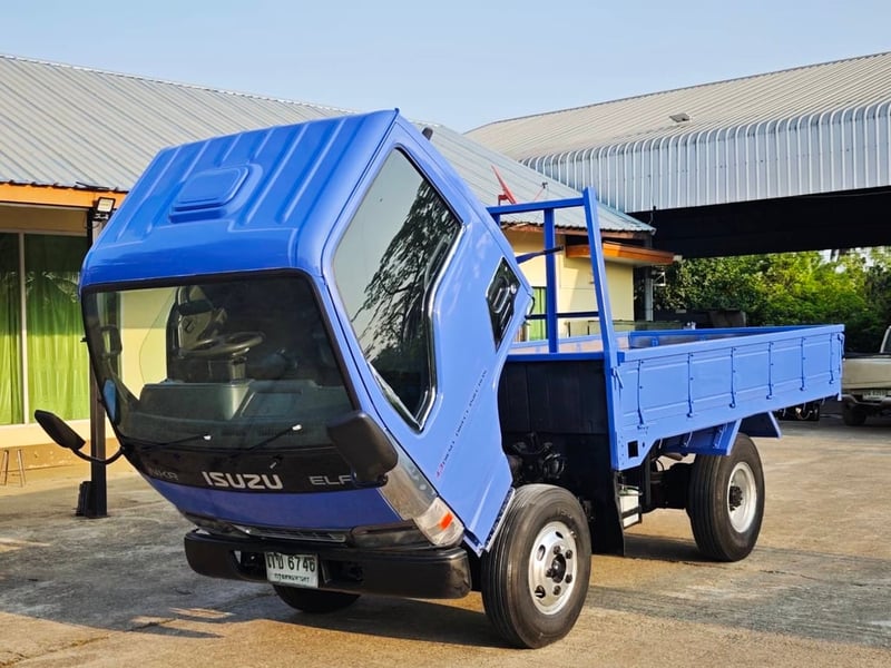 ISUZU NKR  120 รถประกอบ ไม่ติดเวลา ยาว 3.5 เมตร