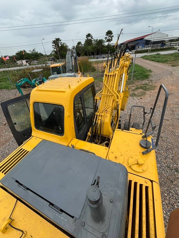 PW 130-6 ล้อยาง เครื่องปั้มดี ไฟฟ้าเต็ม PW 130-6 ล้อยาง เครื่องปั้มดี ไฟฟ้าเต็ม