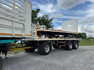 ขายด่วน ลูกพ่วงพื้นเรียบสามเพลา