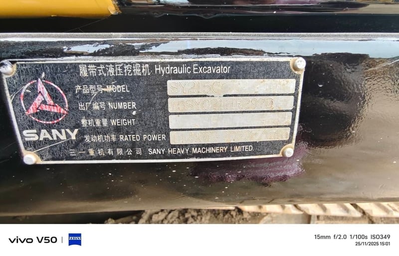 SANY SY215C เครื่อง-ปั้มดี  ช่วงล่างดี โซ่ใหม่ ใบสวย