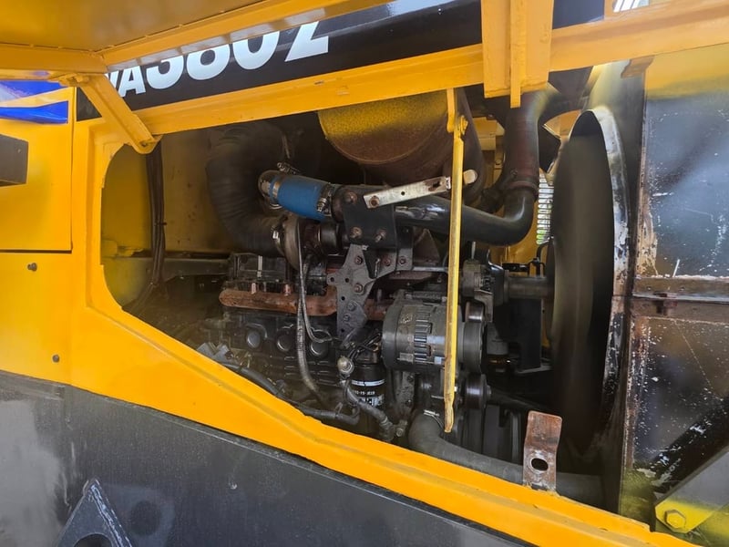 KOMATSU WA200-5 เครื่องดี ปั้มดี ระบบดี แอร์เย็น KOMATSU WA200-5 เครื่องดี ปั้มดี ระบบดี แอร์เย็น