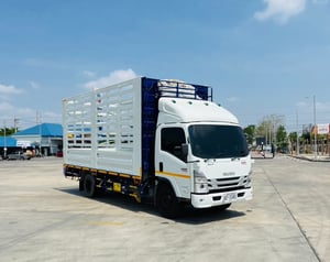 ISUZU NQR 175 กะบะเหล็กพร้อม คอกเกษตร
