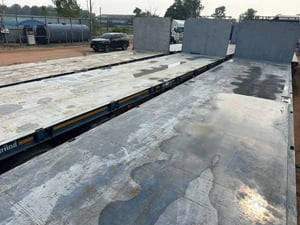 ขายหางพื้นเรียบ 3 เพลา ยาว.12.50.เมตร