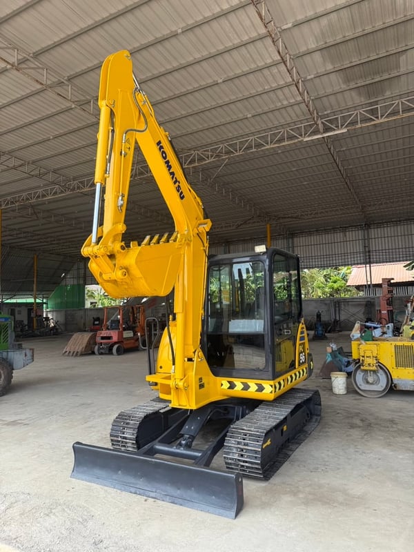 KOMATSU PC 56-7 ระบบพร้อม มีไลน์หัวเจาะ