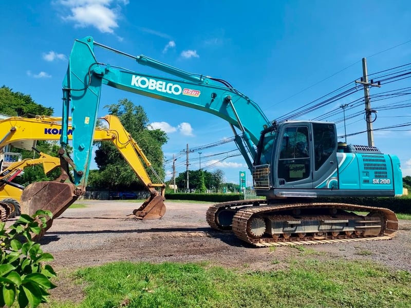 KOBELCO SK 200-10 ตัวท็อป ไมล์  8,800 ช.ม