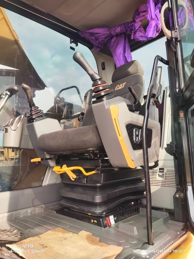 CAT 320 เน็กเก็น ไมล์ 7800 ช.ม อินวอยจากเมโทร รถ? CAT 320 เน็กเก็น ไมล์ 7800 ช.ม อินวอยจากเมโทร รถ?