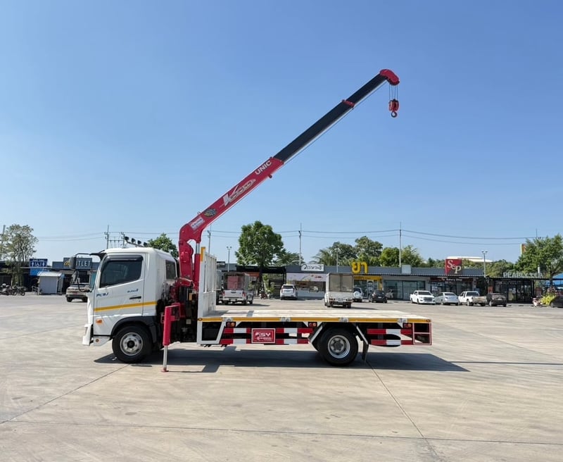 ฟรีๆ❗️ไมล์ 49,662 กิโล❗️HINO FC9J 210  ติดเครน 3 ตัน