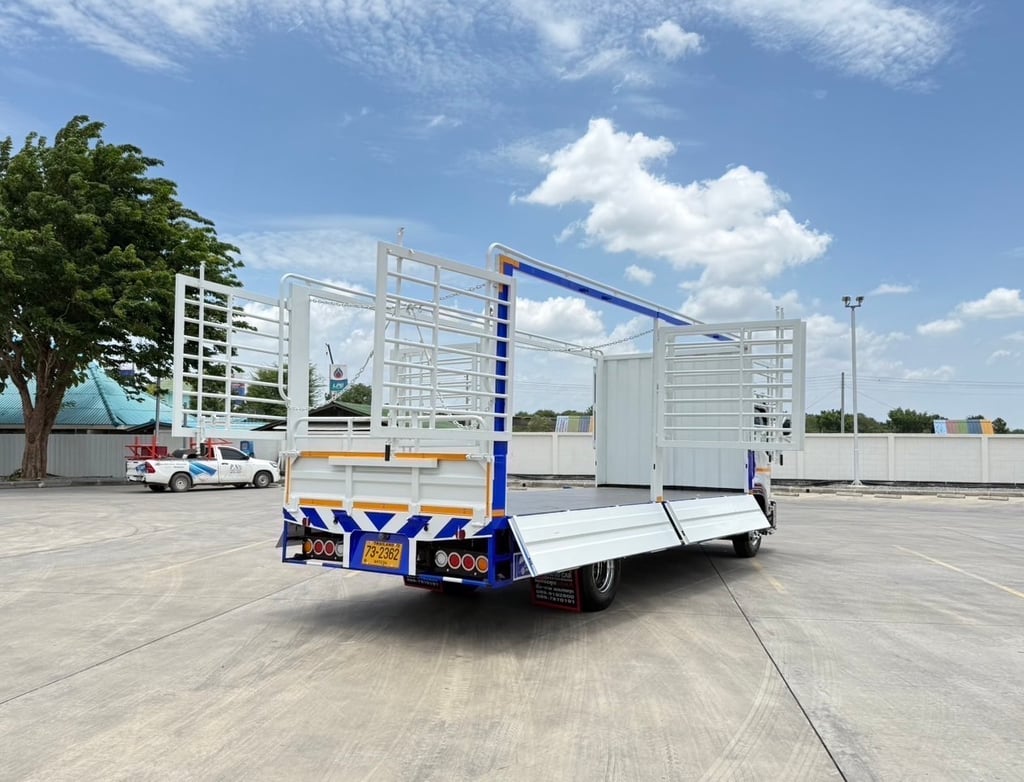 NEW ISUZU.FRR 210 แรง ปี 2566