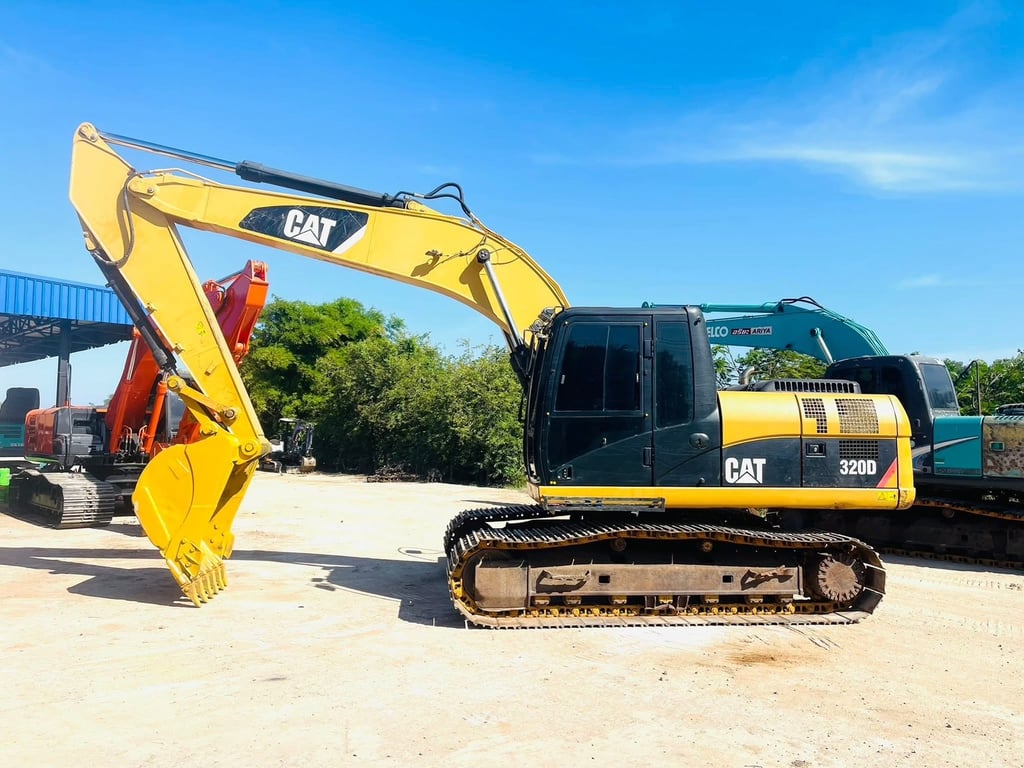 CAT320D (เก่าญีปุ่น) ไฟฟ้าครบ เครื่องปั๊มแห้ง CAT320D (เก่าญีปุ่น) ไฟฟ้าครบ เครื่องปั๊มแห้ง