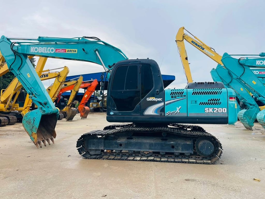 ดาวน์ 350,000❗️SK200-8YN12  ไฟฟ้าครบ มีลายแย็ก  แอร์เย็น  ดาวน์ 350,000❗️SK200-8YN12  ไฟฟ้าครบ มีลายแย็ก  แอร์เย็น