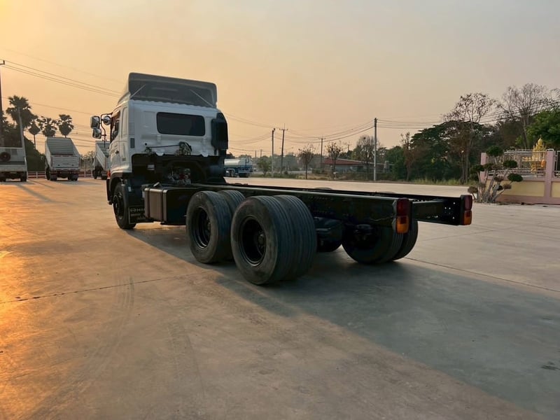 HINO FM8J 260 หัวคัดซี ไมล์น้อย 