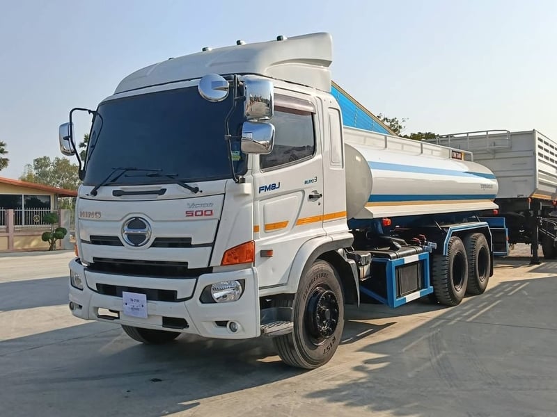 HINO FM8J 260 บรรทุกน้ำ แท็งค์บรรจุ 12,000 ลิตร