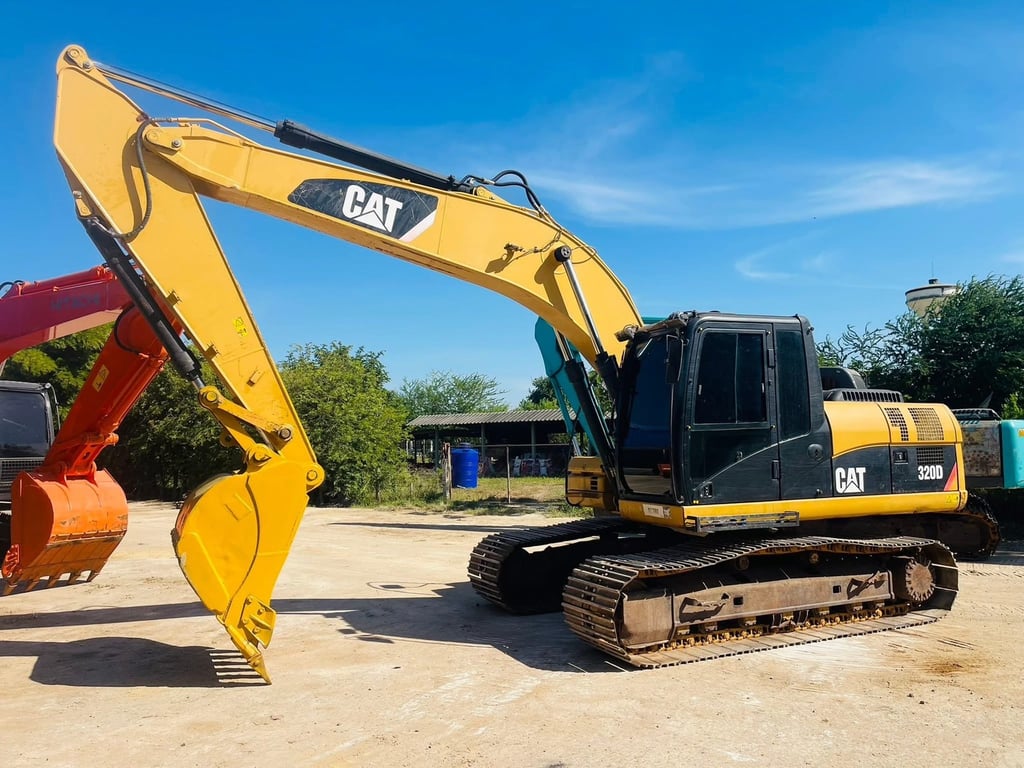 CAT320D (เก่าญีปุ่น)  เล่มทะเบียน ไฟฟ้าครบ