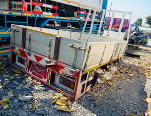 ขายด่วน กะบะ 4 ล้อจัมโบ้   วัดในยาว 3.00 เมตร