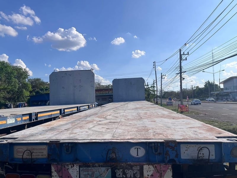 ISUZU 270 ยูโร1 ปี 2545( เครื่องส้ม ) หัวลากพร้อมหางพื้นเรียบ 3 เพลา