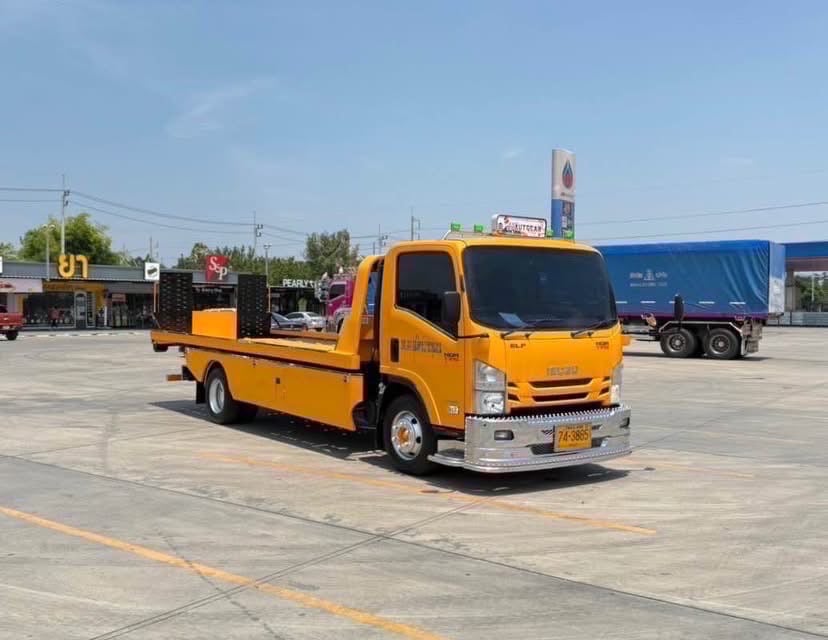 ไมล์ 6 หมื่น ISUZU NQR 175 แรง รถสไลด์ ถาดกองพื้น ไมล์ 6 หมื่น ISUZU NQR 175 แรง รถสไลด์ ถาดกองพื้น