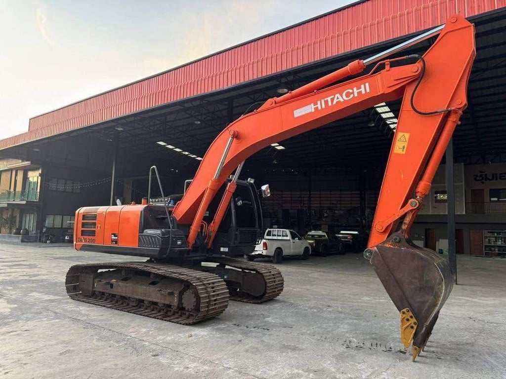 ไมล์ ชม 6,200❗️HITACHI ZX200-5G สเปคญี่ปุ่น เดิมๆ ไมล์ ชม 6,200❗️HITACHI ZX200-5G สเปคญี่ปุ่น เดิมๆ