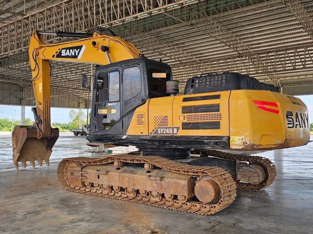 เข้าใหม่❗️ไมล์ ชม 5300❗️Sany. SY245 มีไลน์เจาะ รถสวยเดิมๆ เข้าใหม่❗️ไมล์ ชม 5300❗️Sany. SY245 มีไลน์เจาะ รถสวยเดิมๆ